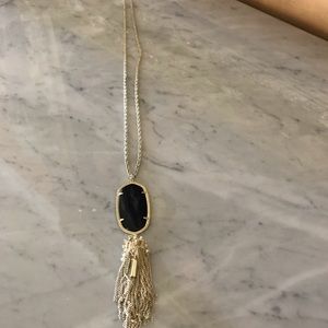 Kendra Scott necklace